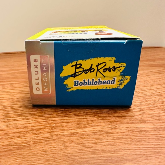Bob Ross 4" Bobblehead with Sound Deluxe Mega Kit RP Minis BRAND NEW SEALED. - Picture 4 of 7